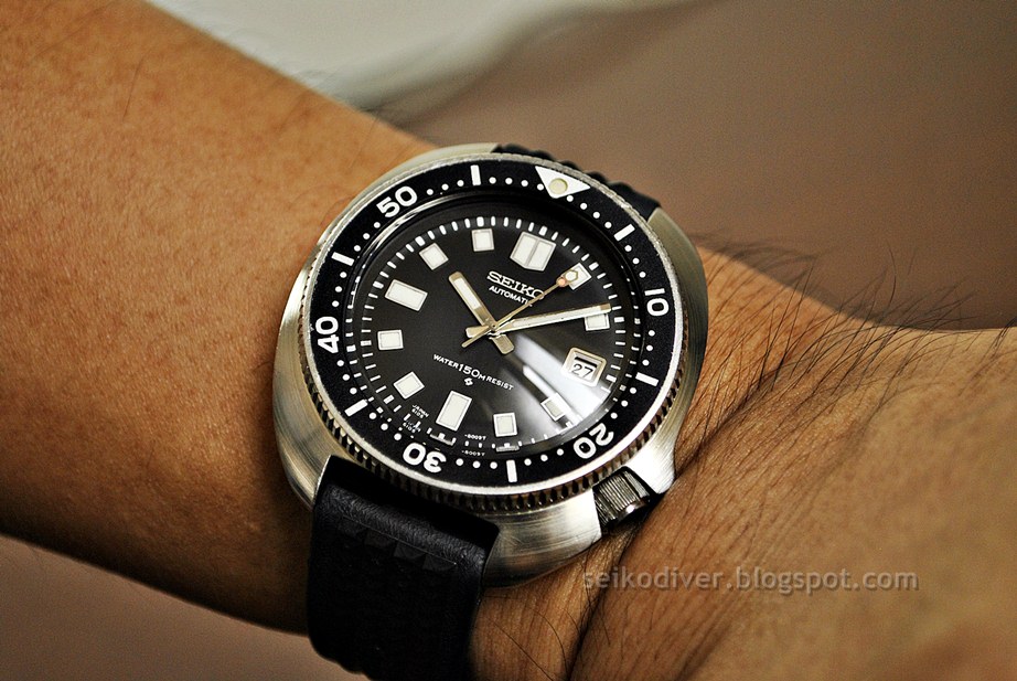 seiko diver 6105