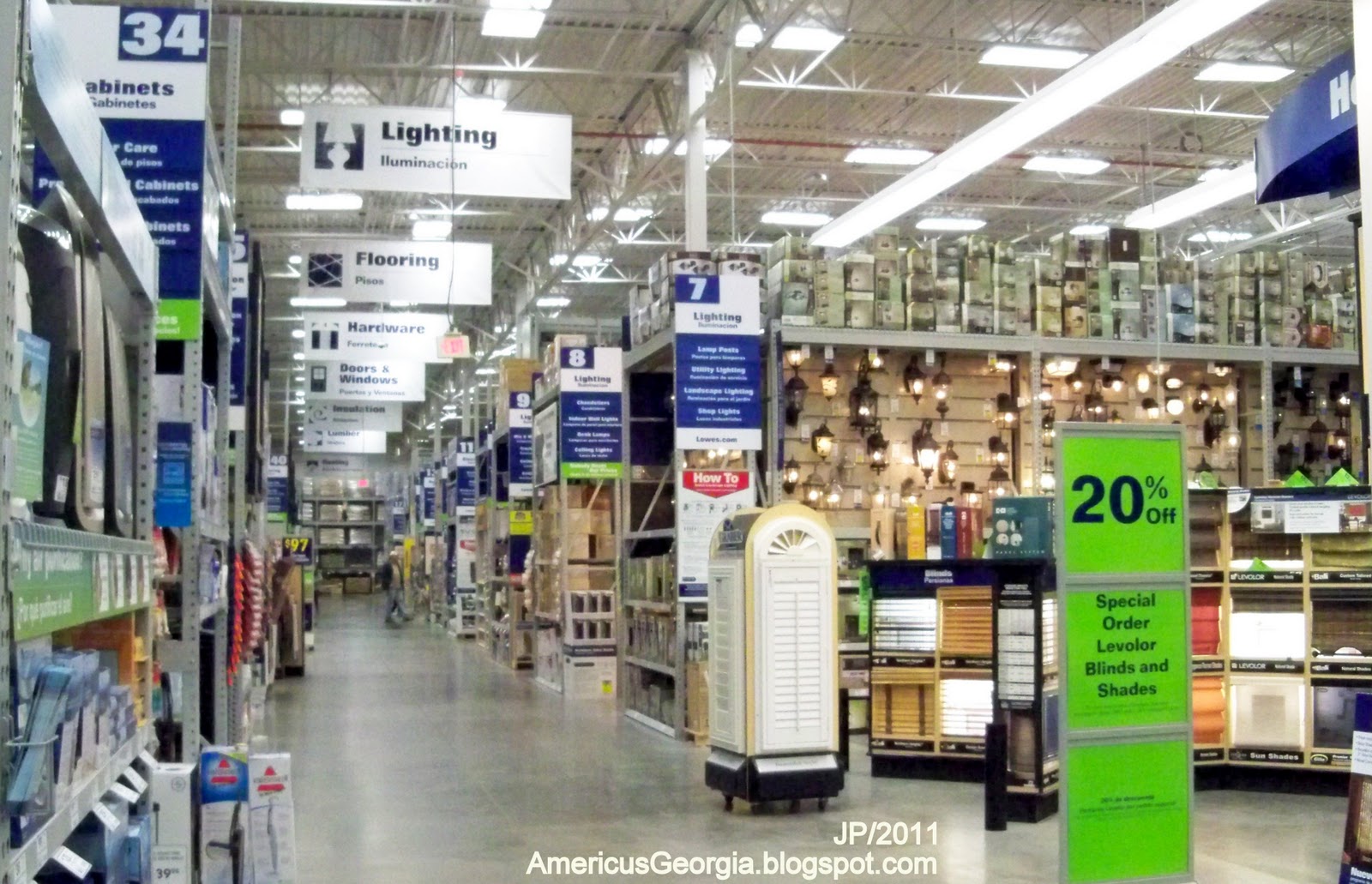 Lowes kitchen cabinets white Lowe's Home Improvement Store