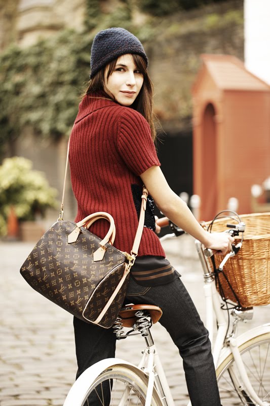Caroline Sieber Models Louis Vuitton's Speedy Bandoulière