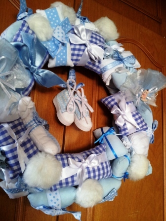 bebekler ve cocuklar bebek odasi kapi susu