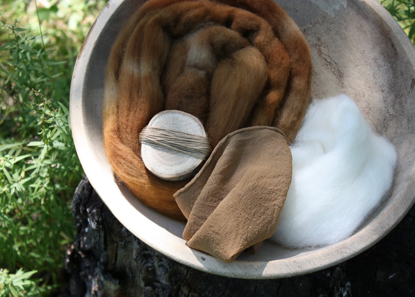 lil fish studios dyeing with black walnuts