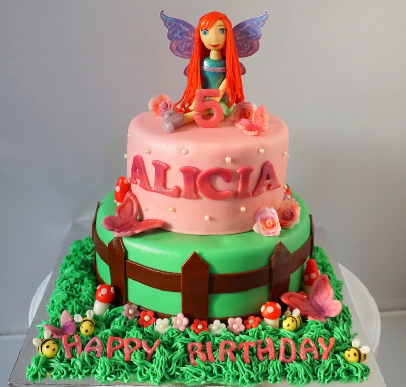 winx bloom cake