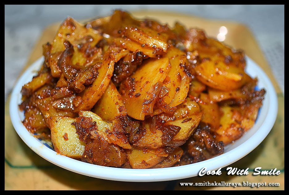 ALOO BHUJIA SABZI / POTATO STIR FRY NORTH INDIAN STYLE Cook With Smile