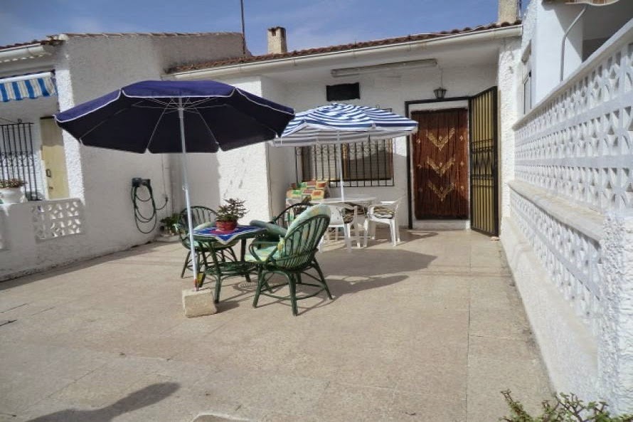 Achat bungalow a Torrevieja-Alicante-Espagne zone torreta II prix 46.000€ ref:FM013