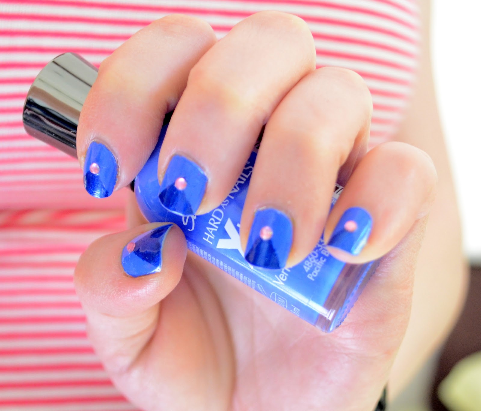 Very Enchanting Triangle & Crystal Nail Tutorial.