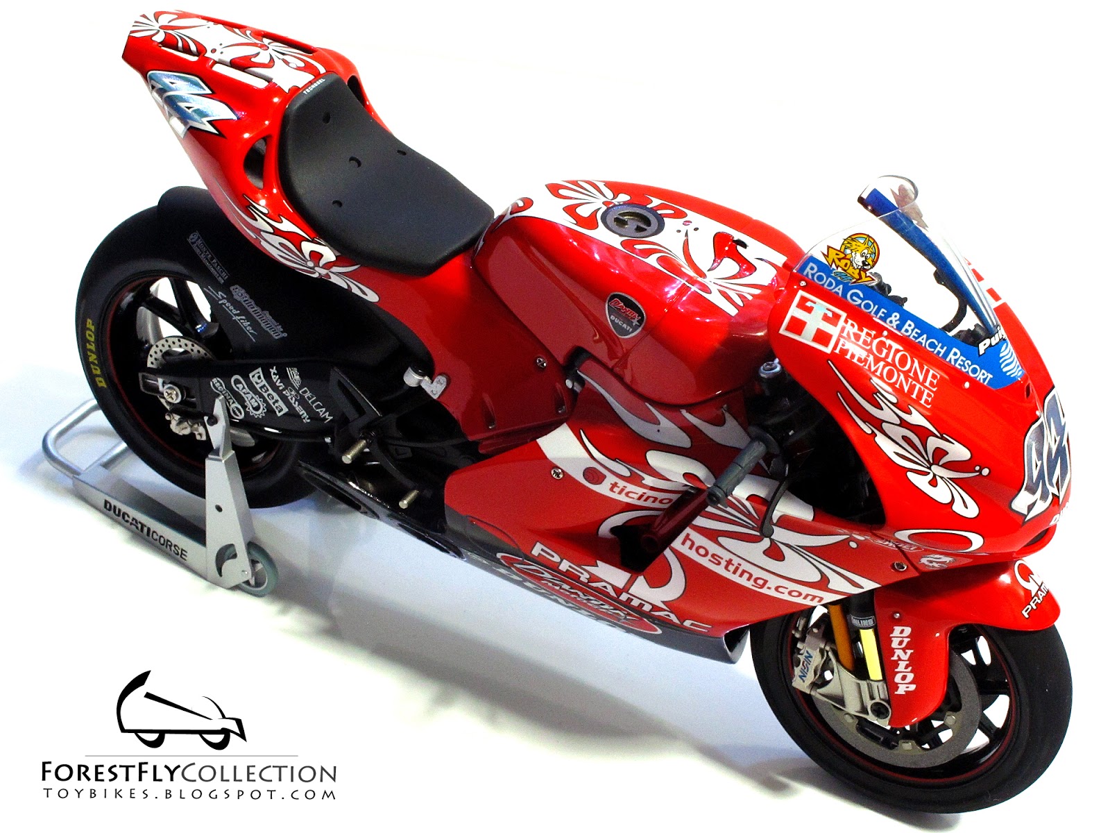 1:12 scale Ducati D'Antin Pramac GP4