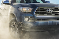 2016-Toyota-Tacoma-29.jpg