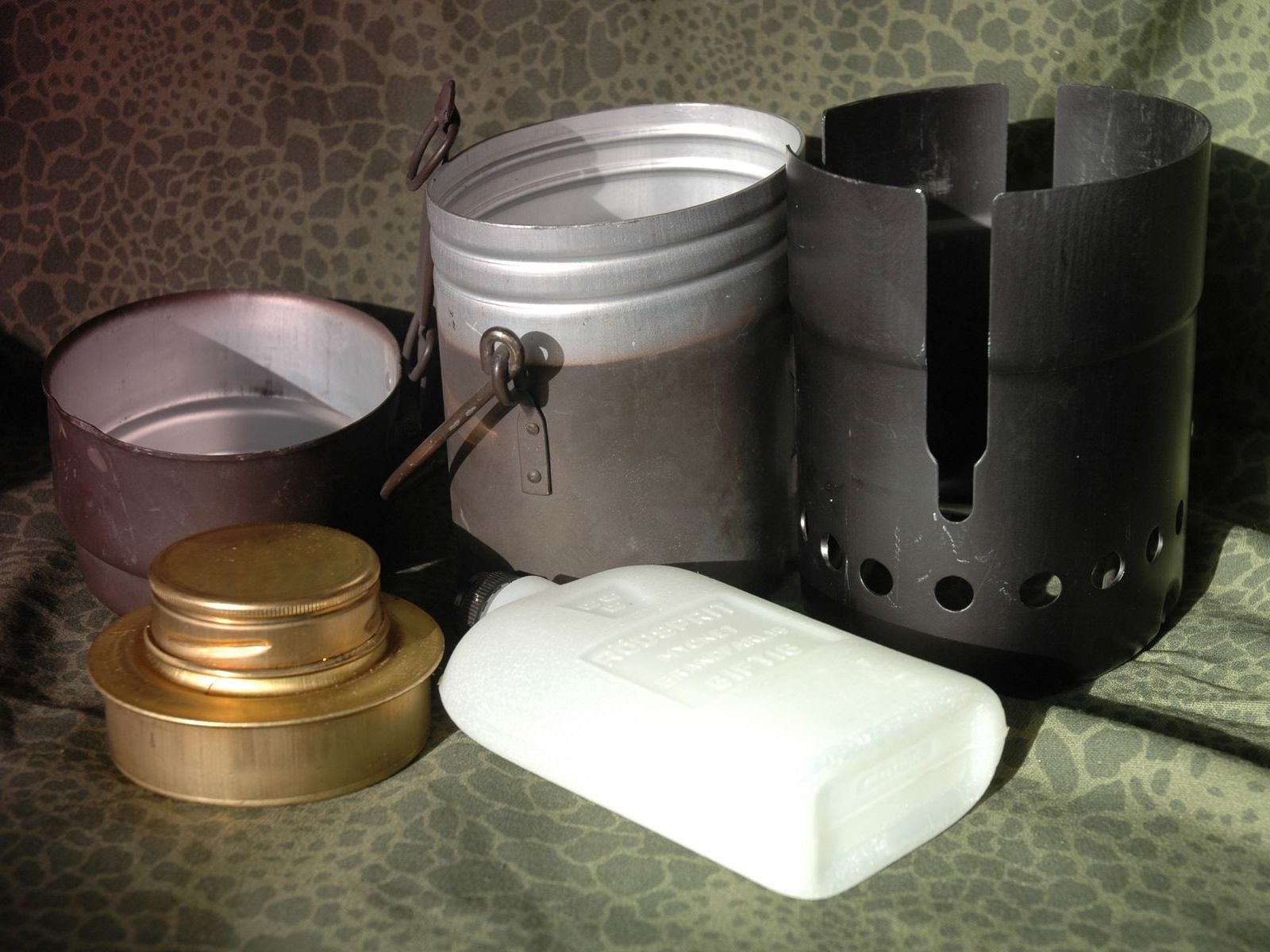 Sofa Survival Gear Swedish Army "Trangia" Mess Kit
