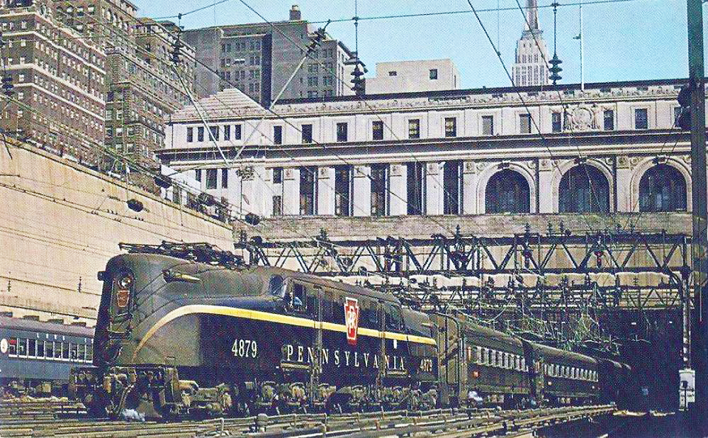 PRR+train+GG1+at+Penn+Station+NYC.jpg