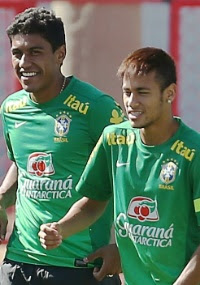 PAULINHO E NEYMAR