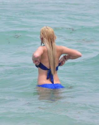 2011 Photos Lindsay Lohan in Miami Beach