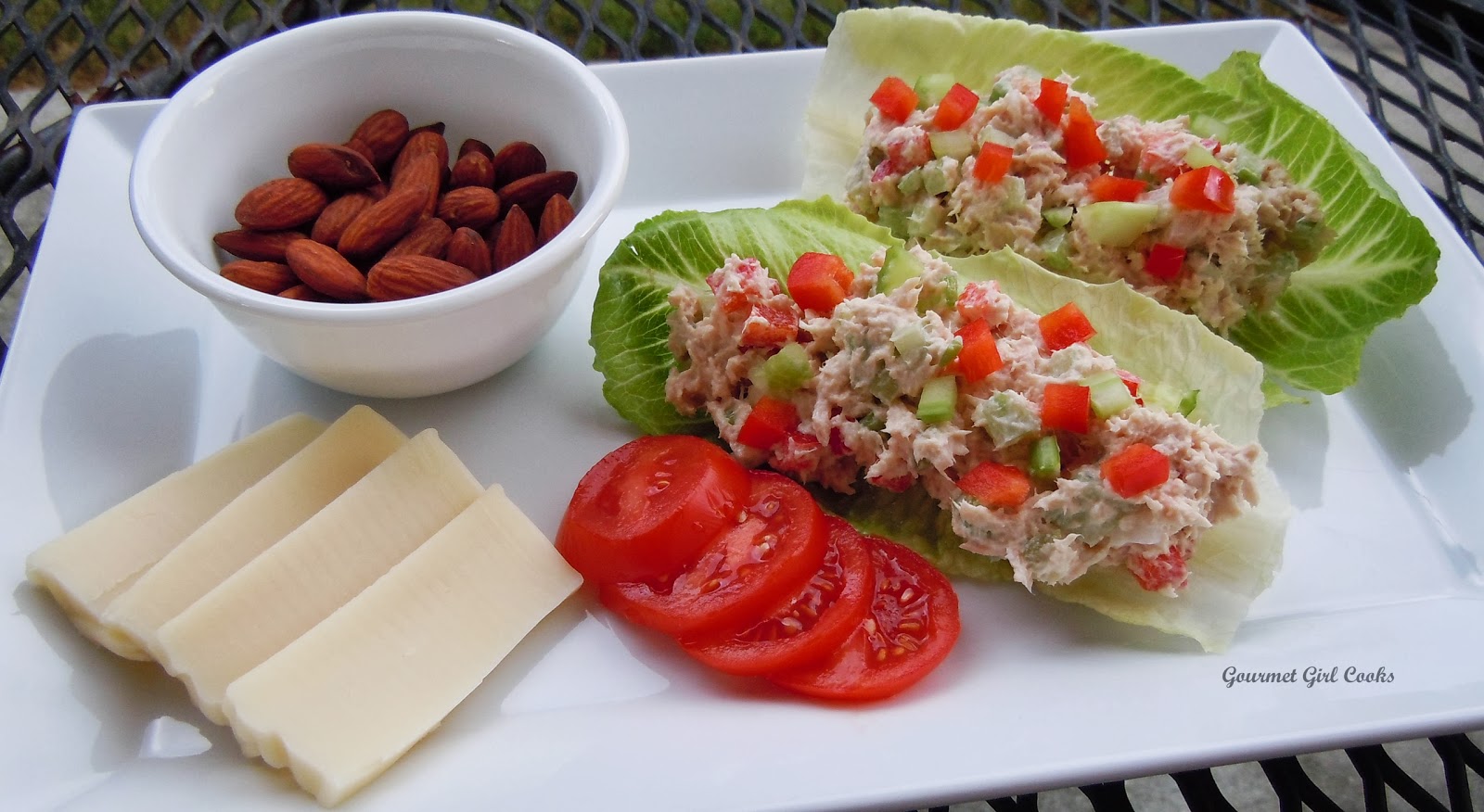 Gourmet Girl Cooks Simple Tuna Salad Boats...