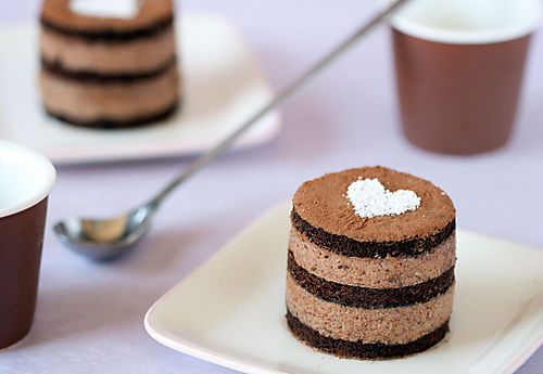 chocolate mousse cake recipe. Chocolate Mousse Cake