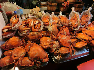 Fresh seafood at Keelung Night Market Taiwan