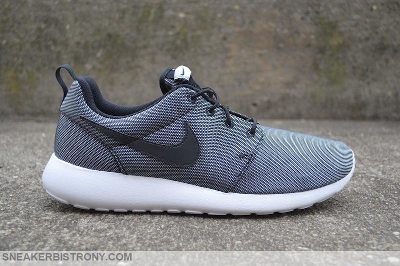nike roshe one premium