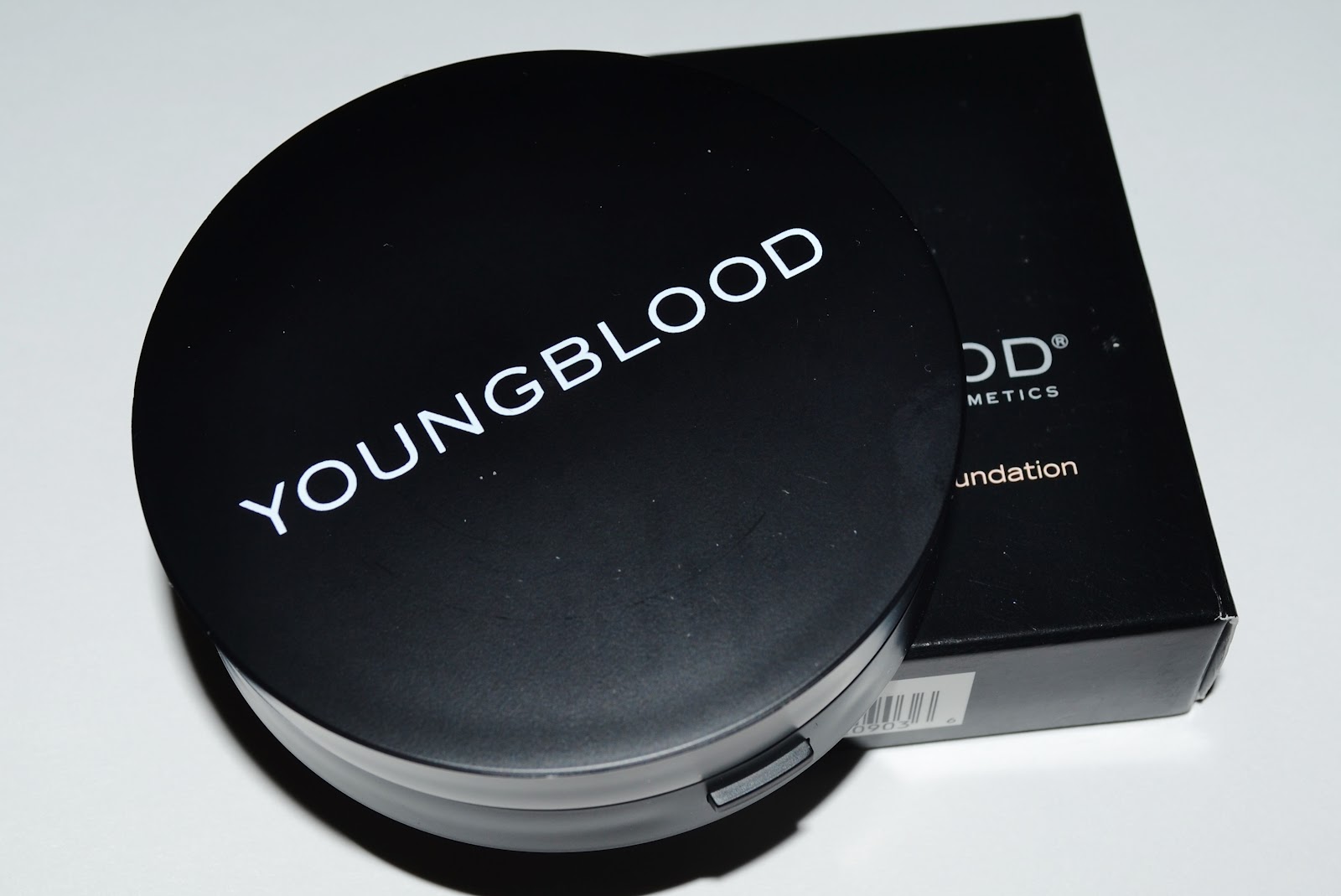 Aquaheart Youngblood Mineral Radiance Crème Powder Foundation Review