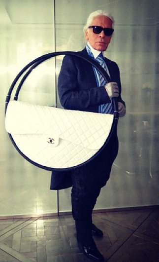 Karl+Lagerfeld+Hula+Hoop+Bag+Humor+Chic+by+aleXsandro+Palombo.png