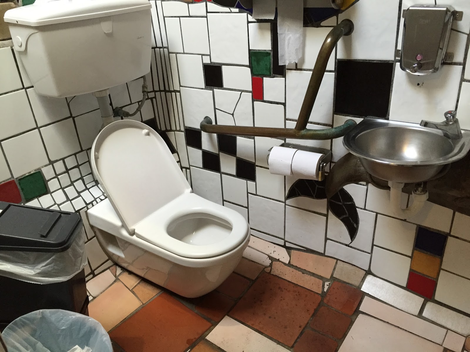 New Zealand Tourist Guide The Most Unusual Toilets in New Zealand