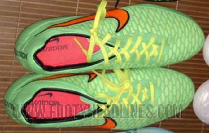 nike magista opus poison green