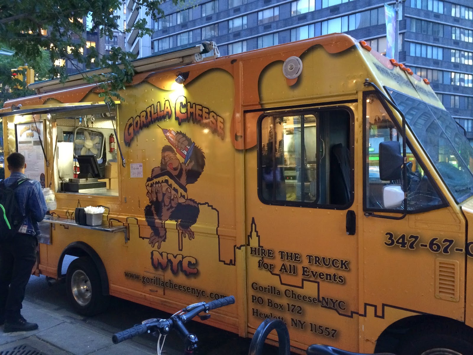 Grilled Cheese From Gorilla Cheese NYC / ゴリラチーズNYCのグリルドチーズ I'm Made