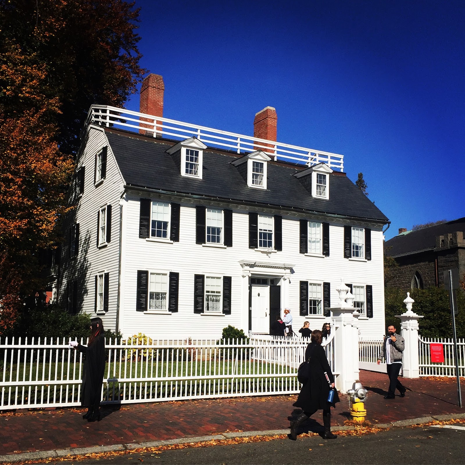 Arsenic and Witchery Hocus Pocus Tour Guide