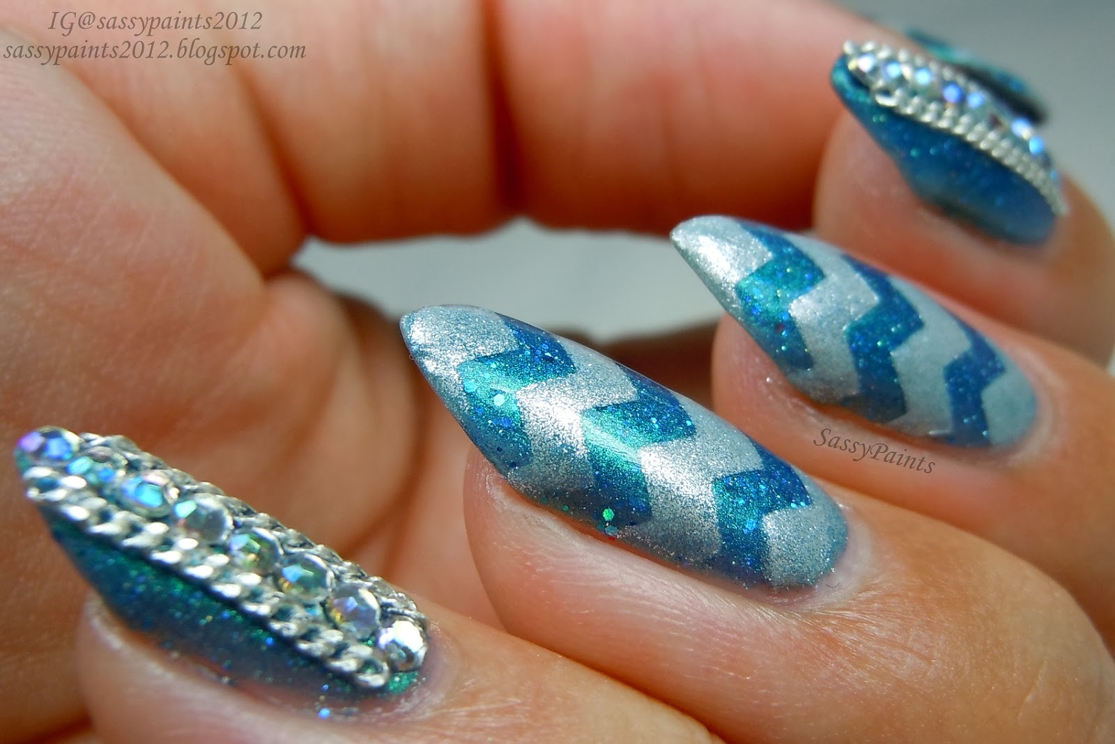 9. How to Use Chevron Nail Vinyls for Perfect Lines Every Time - wide 4