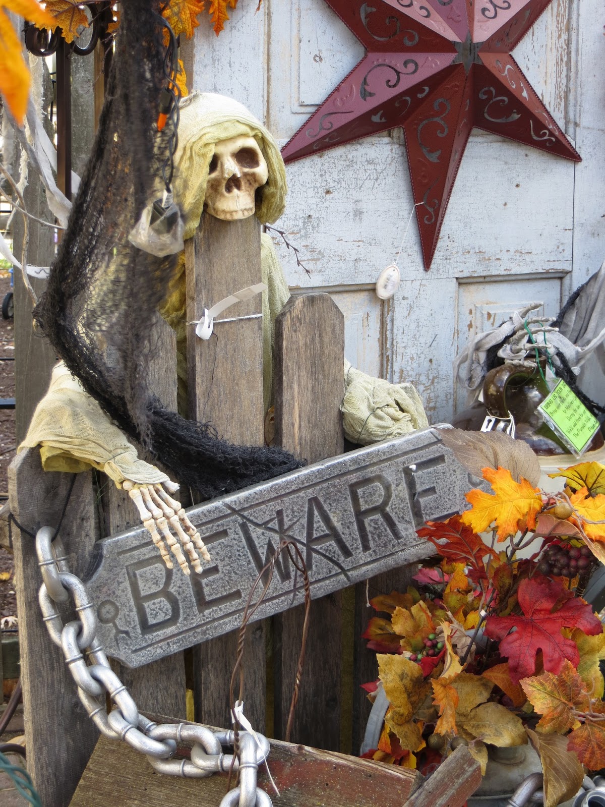 Justine's Halloween A little extra Halloween in Cedarburg