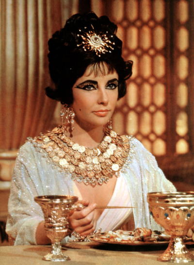 Cleopatra or the Most Undeserved Oscar Win ever