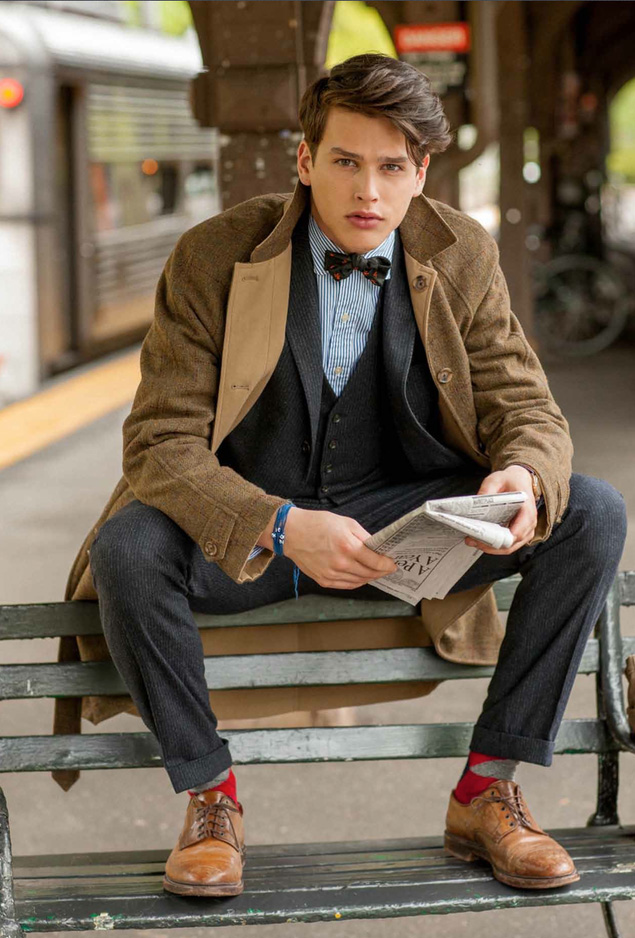 You are here 5 Pieces of Menswear Our Editors Can’t Stop Wearing. The clothing our editors are addicted to, from a denim jacket that’s earned its elbow holes to a sleek white dress shirt everyone can afford.