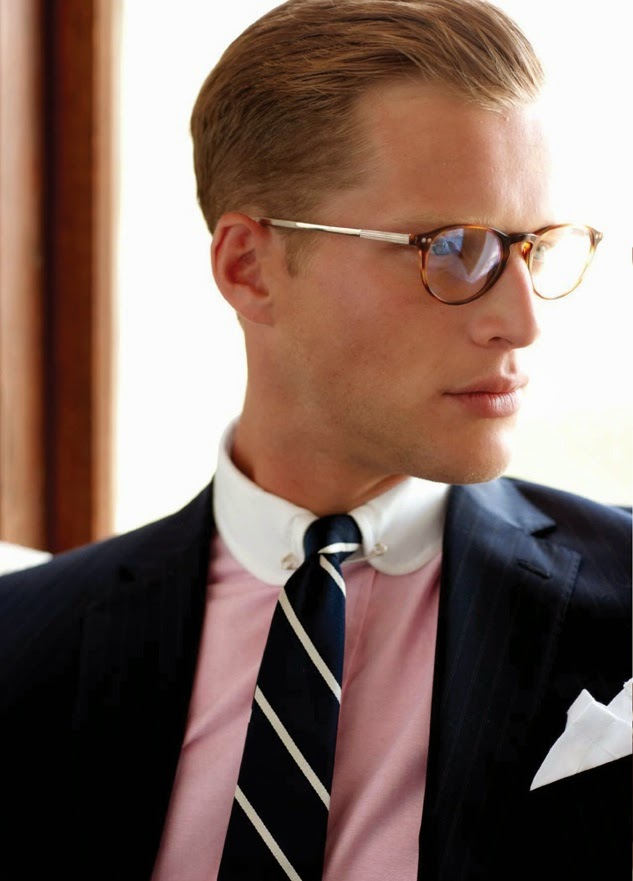 "Tweedland" The Gentlemen's club the Return of The Collar Pin.