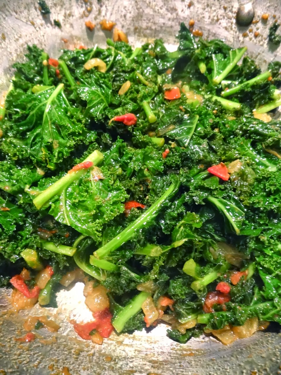 Scrumpdillyicious Sukuma Wiki Kenyan Braised Kale with Tomatoes