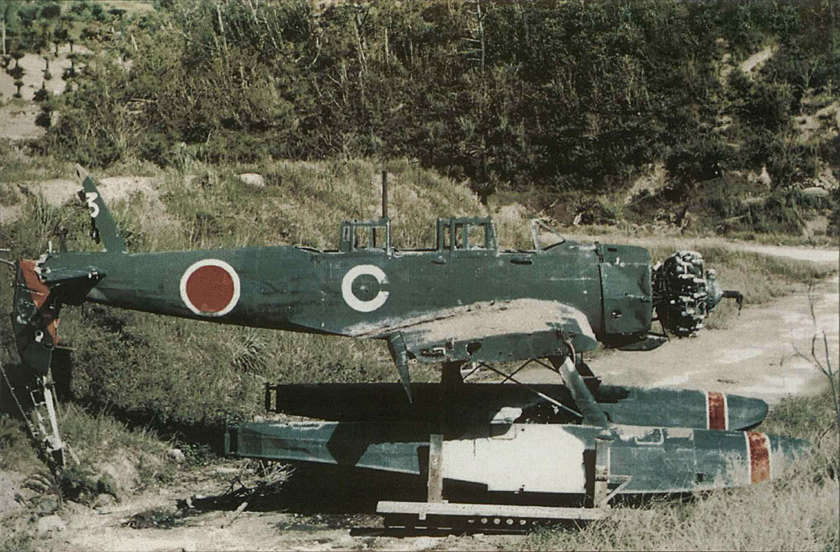World War 2 Eagles Aichi E13A