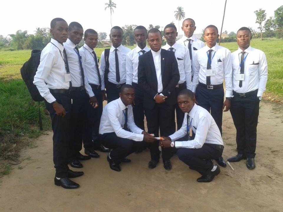 Résultat de recherche d'images pour "congo examen d'état"