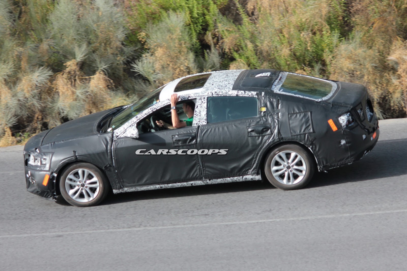 2017-Chevrolet-Malibu-6.jpg