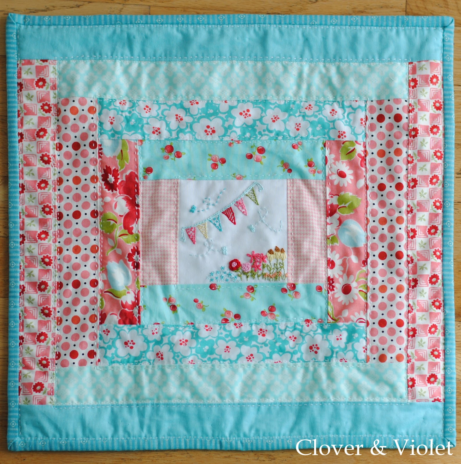 Clover & Violet — Trying Hand Quilting