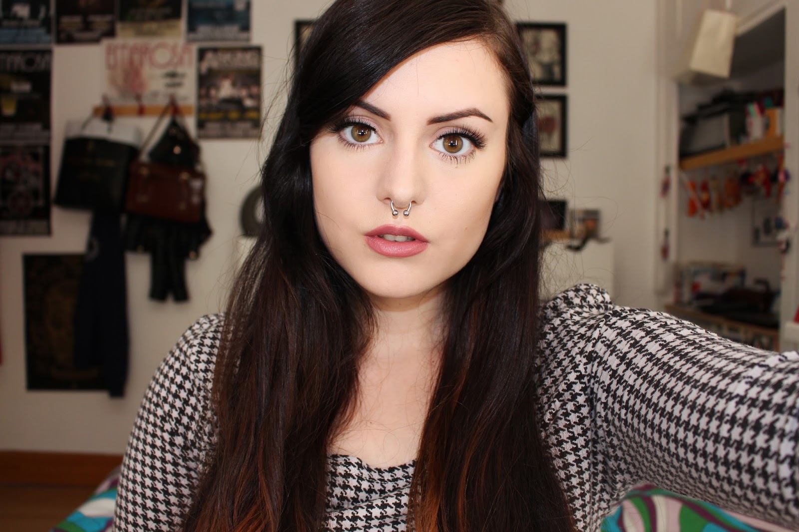 KITTENMOUSTACHE: Video: Kylie Jenner Inspired