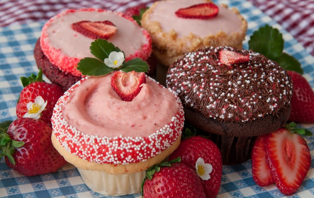 Legalize Frostitution The official blog of Cupcake Legalize Frostitution The official blog of Cupcake