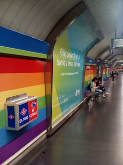 Μadrid gay metro station Sueca