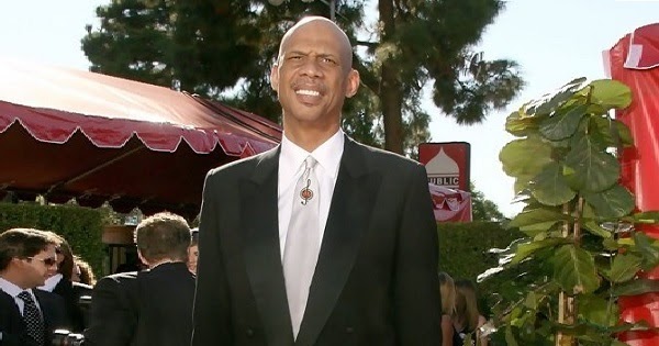 Celebrity Heights | How Tall Are Celebrities? Heights of Celebrities