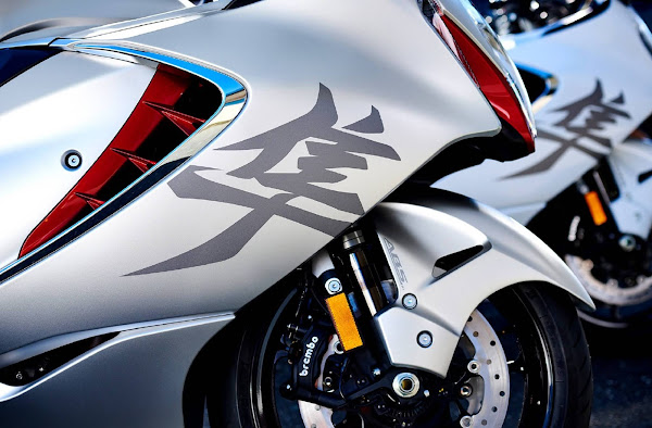 Nova Suzuki Hayabusa 2022 Nova Suzuki Hayabusa 2022