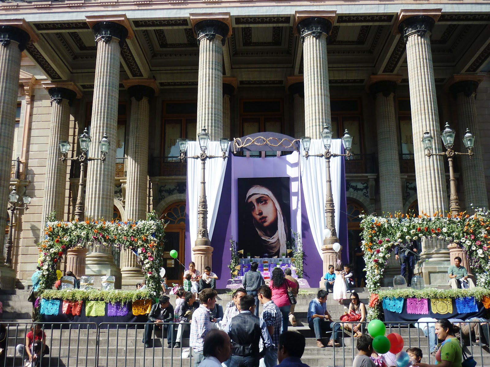 . Día de Las Flores . . . Guanajuato y sus Tradiciones