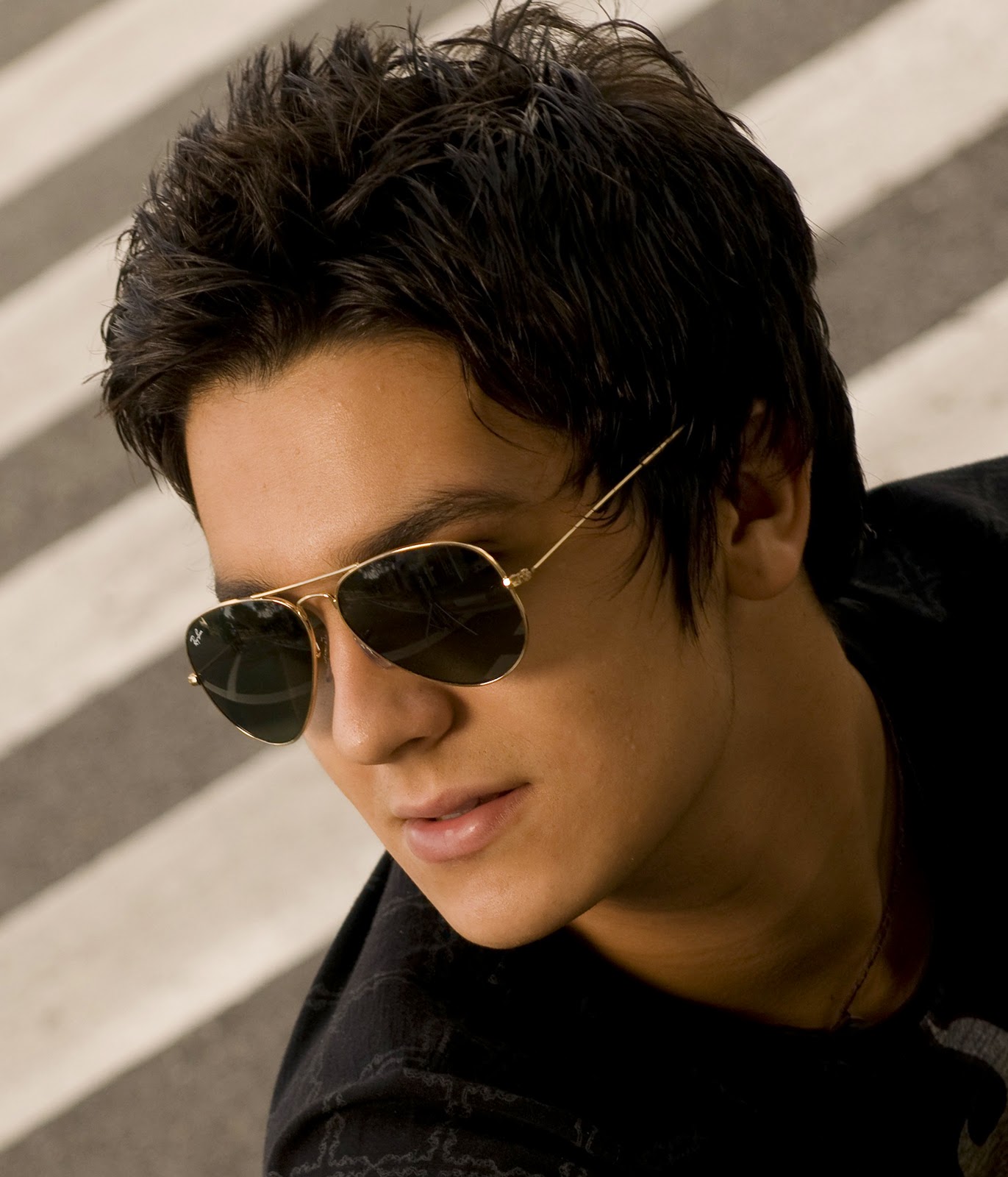 Sweet Kiwi: Luan Santana Pictures