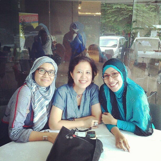 Writing Clinic Femina Bersama Leila S. Chudori dan Iwan