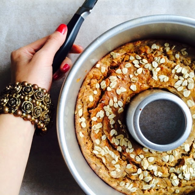 Stay Fit and Travel: Healthy Oatmeal Banana Bread