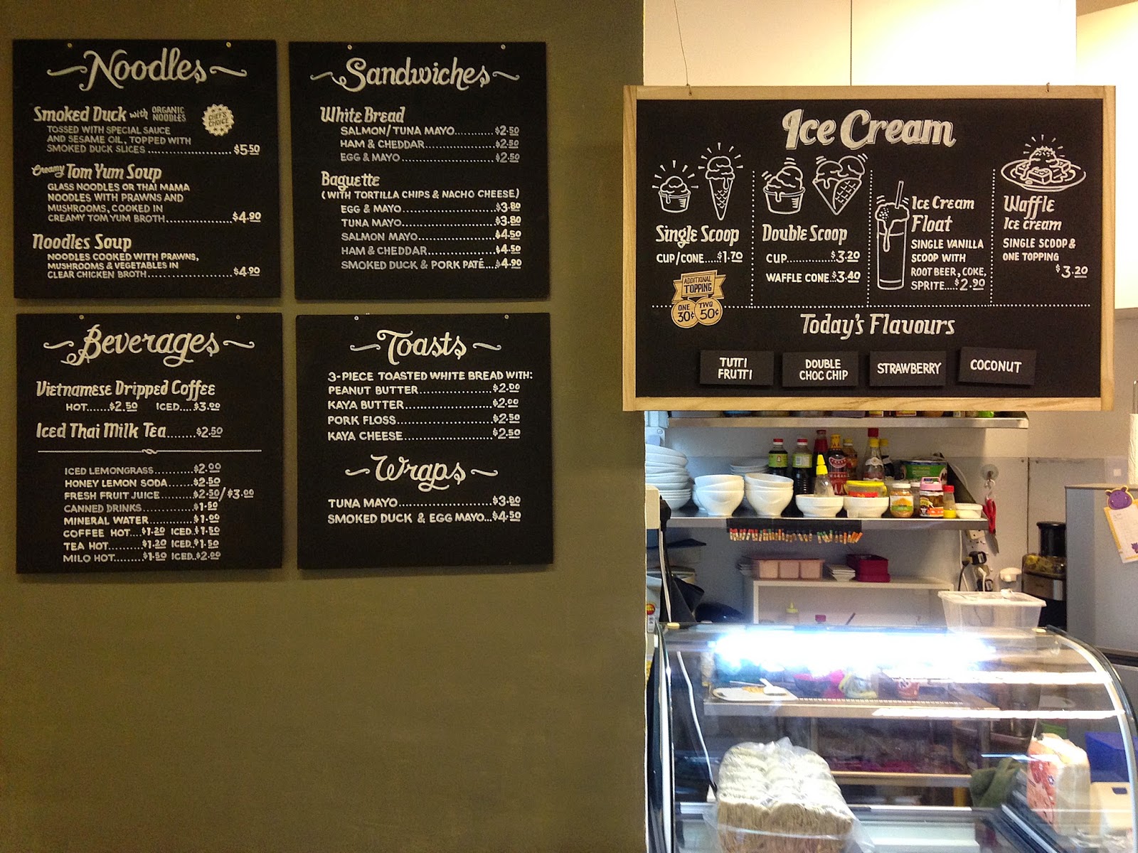 FoodieFC Cafe Sneakery (Sunshine Plaza)