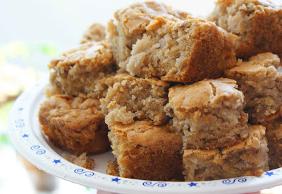 A Potluck! Potluck%2B %2Bapple%2Bcake A Potluck!