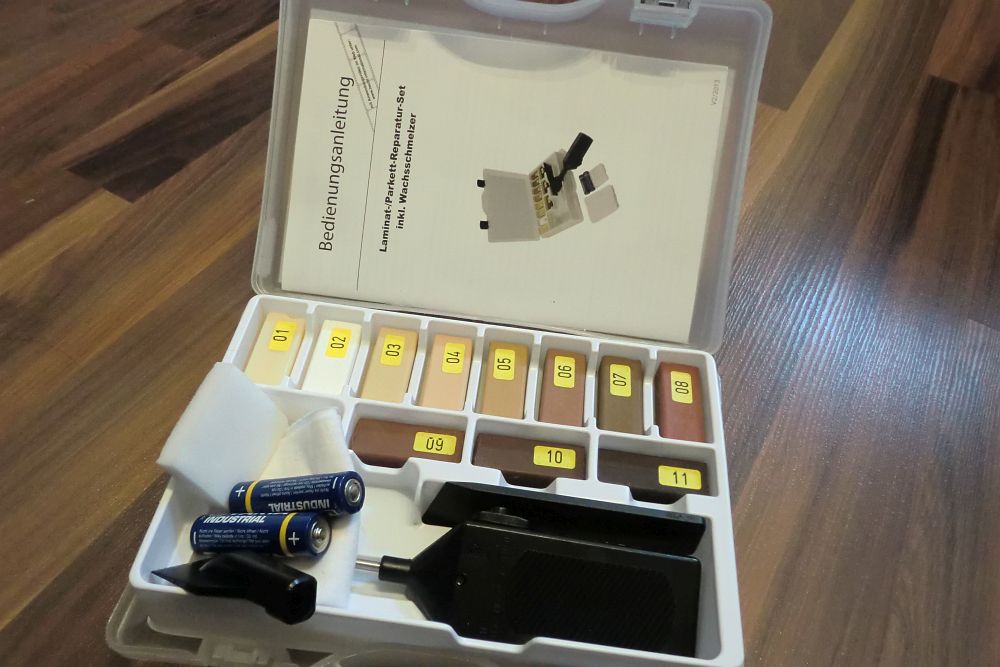 Dellen im Laminat ausbessern? Kein Problem! | ERDBEERCHENS TESTWELT