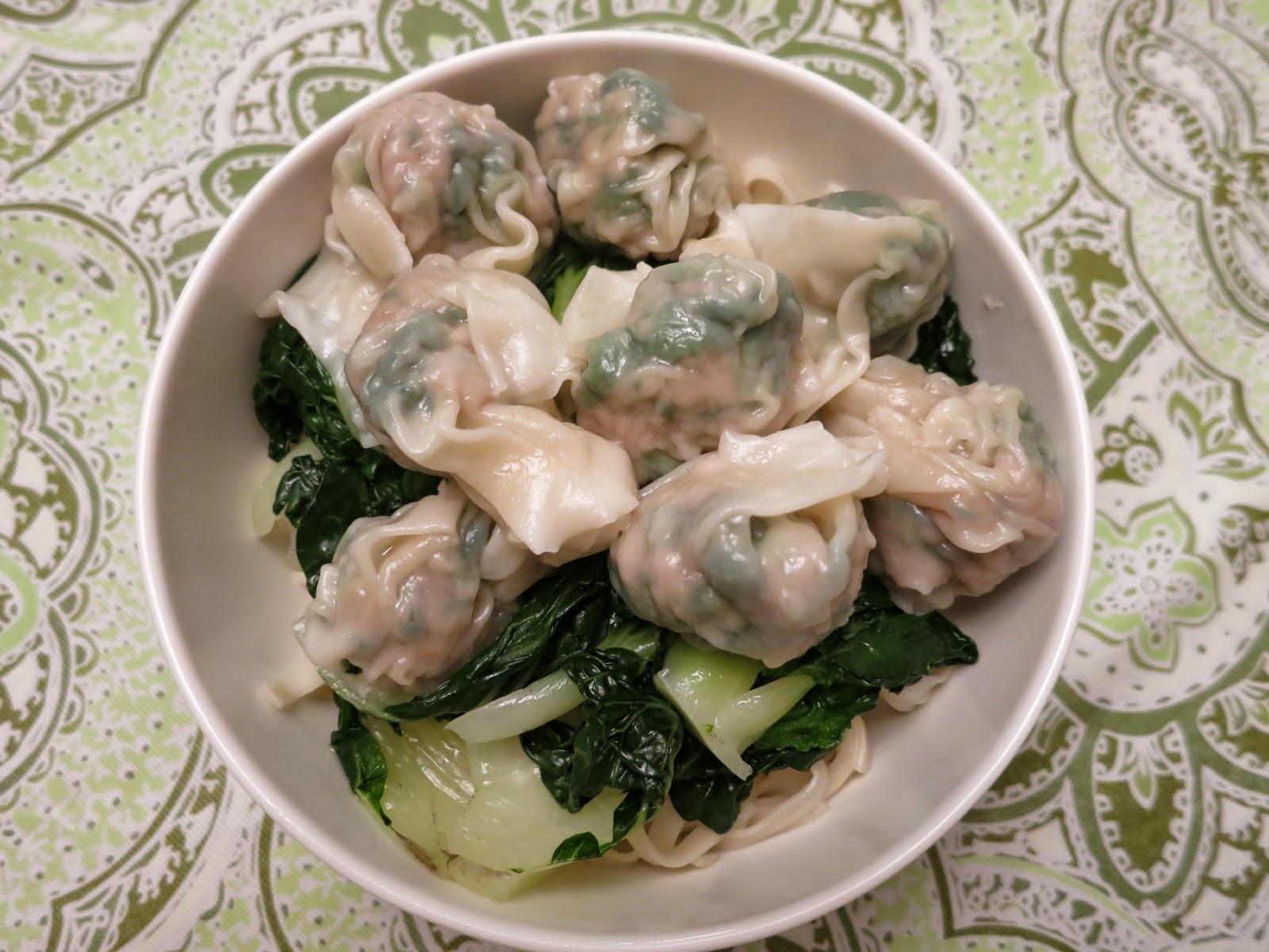 pieces of m Homemade Pork And Spinach Dumplings! [FOOD]