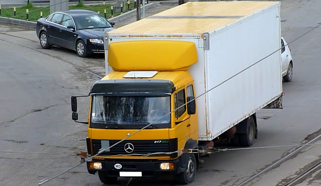 Mercedes Benz 817 Truck  , 4x2 Truck , Mercedes Benz 817 4x2 Truck  , Mercedes Benz , Mercedes , Mercedes , Box Truck , Mercedes Box Truck