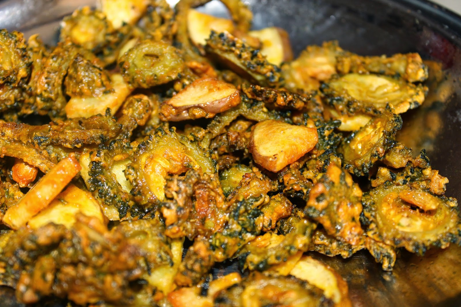 Authentic Curry Kalara Aloo Chips(Bitter gourd and potato chips)